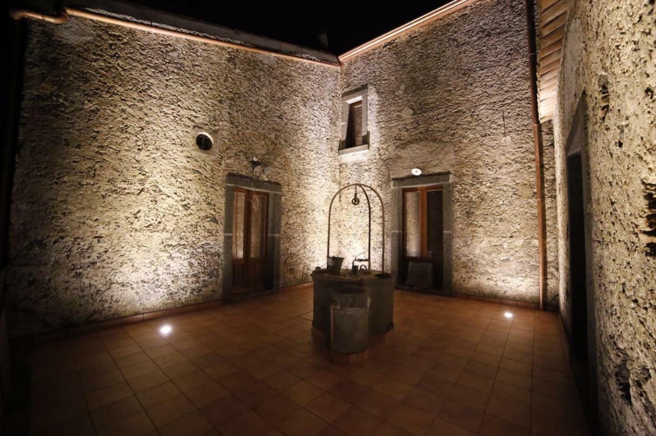 Agriturismo Sole Di Sicilia Рандаццо Екстер'єр фото